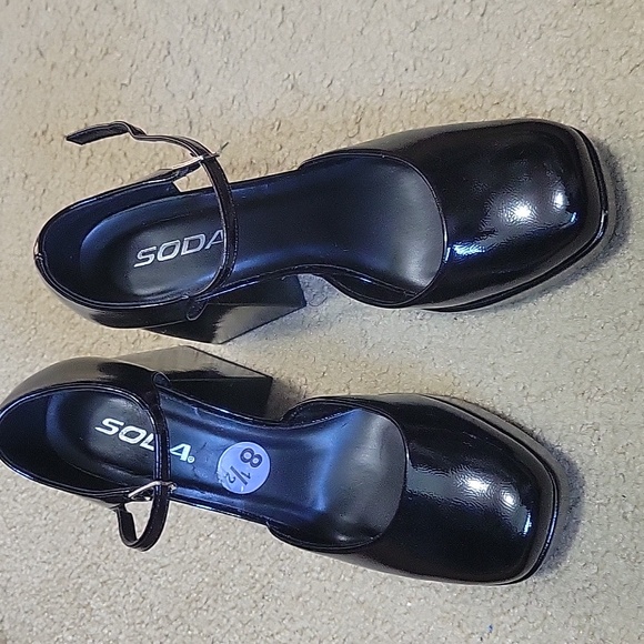 Platform block heels - Picture 1 of 5